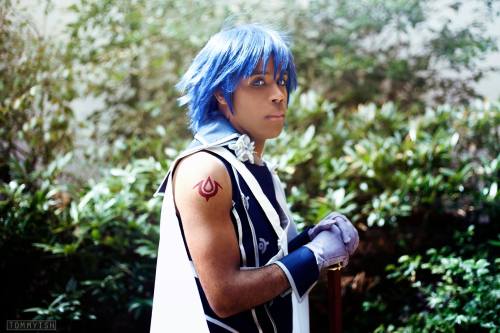 cosplayingwhileblack:  Character: ChromSeries: Fire Emblem: AwakeningPhotography by: Tommyish Cosplay & PhotographySUBMISSION