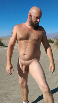 manlyandhairy:  Bald daddy 