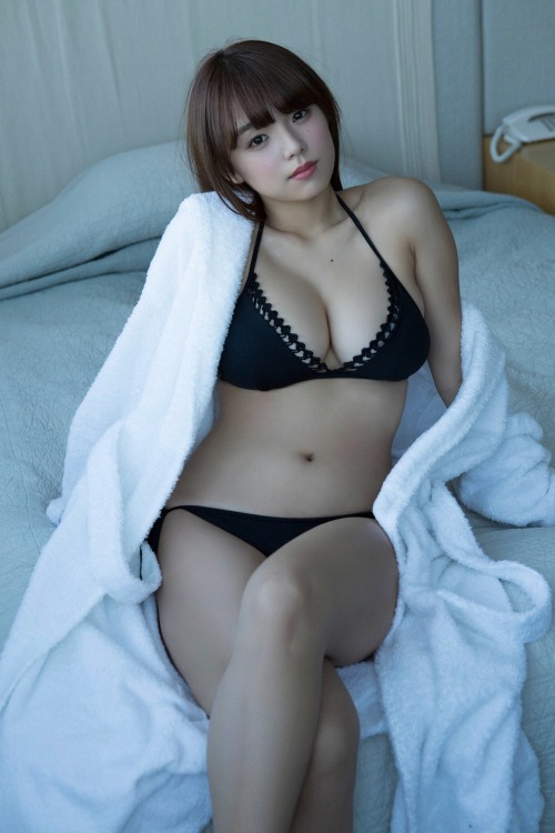 a-beautiful-g:  Ai Shinozaki : 篠崎愛   