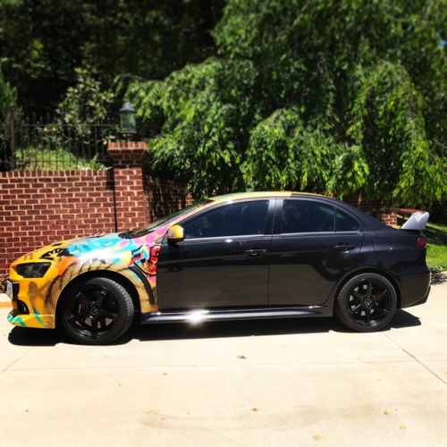 maggie-stiefvater:I just got my car back from the body shop and now it’s just gotten weird