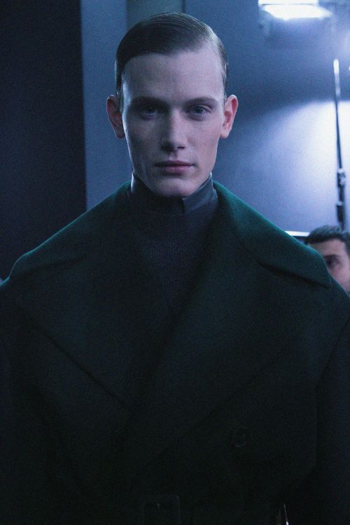 rawrzuhlind:backstage at juun.j fw14 by paolo simi