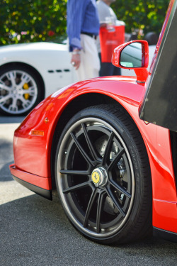 hyper-caine:  Ferrari Enzo | © | HC 