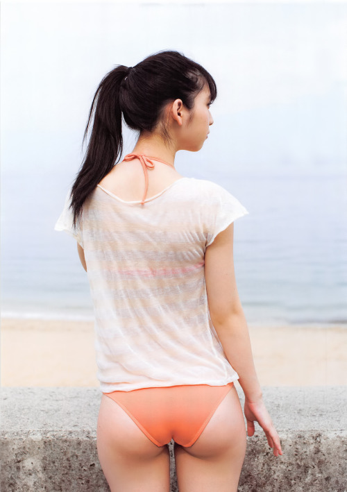 amazingkawaiibomb:    松岡菜摘   