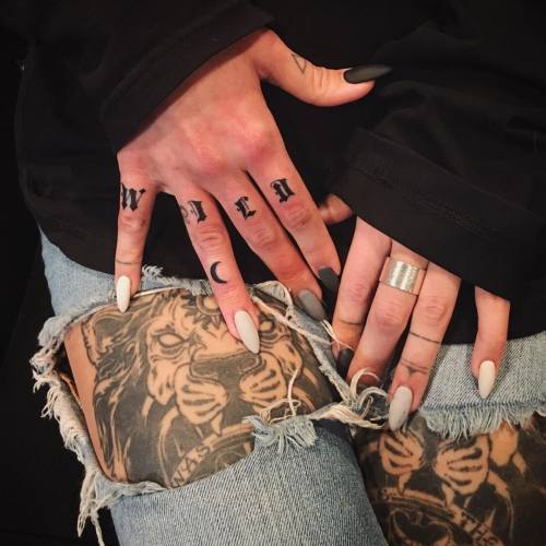 https://lvtus.tumblr.com/post/169892553431