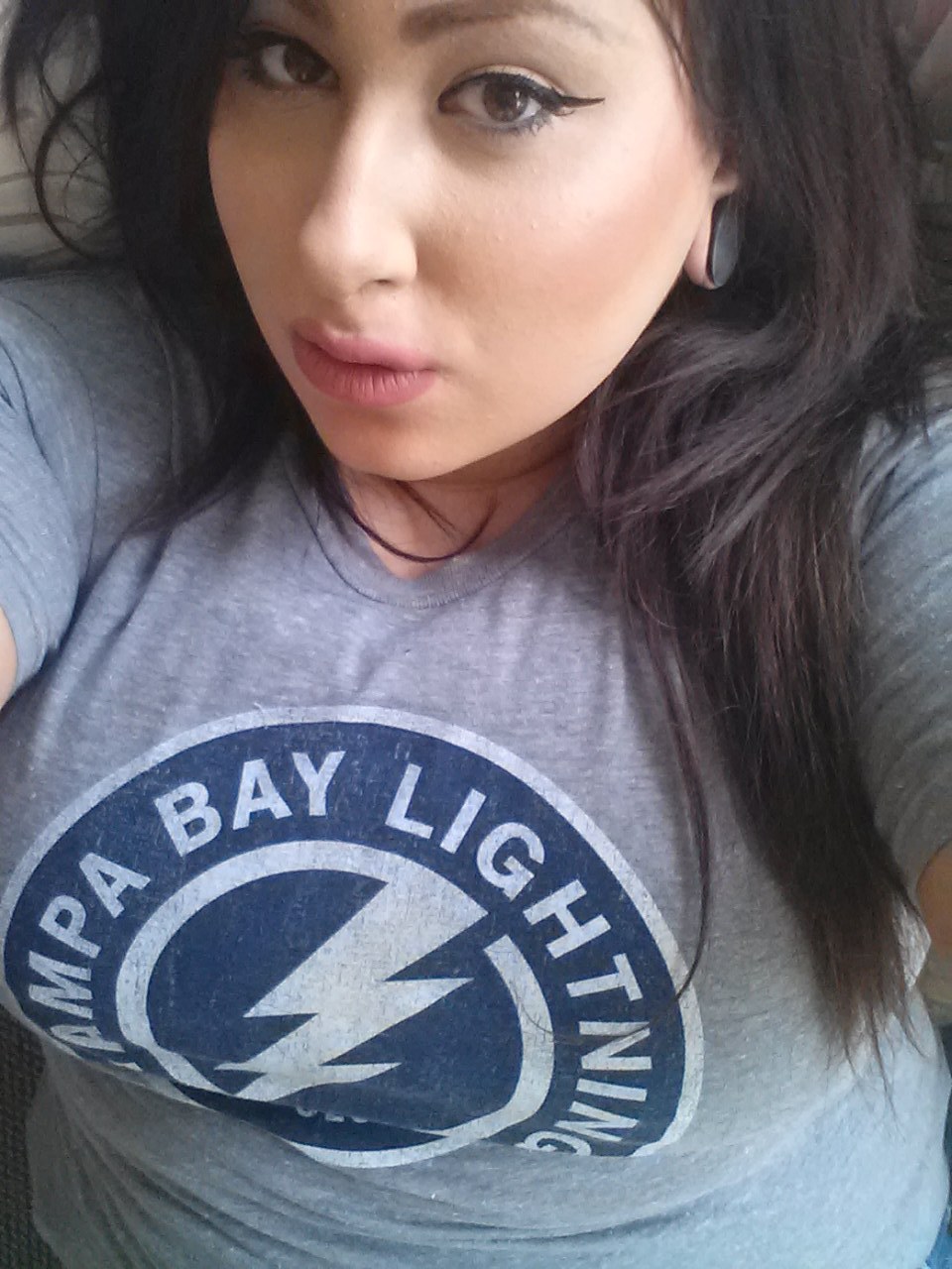 anxietyqueen1011:  I can’t start my day without posting selfies, sorry tumblr 