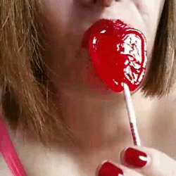 brujitalove:  Lollipop ❤❤❤❤