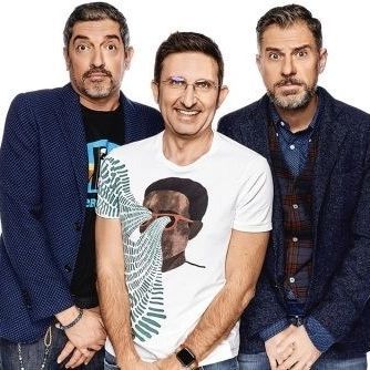 #9Maggio2022🗓 #buonasettimana❤️ #radiodeejay📱💻📻📡🛰 CIAO #AndyEMike #DeejaySeiTu , arrivano gli Zozzoni del #triomedusa🐙❤️
https://www.instagram.com/p/CdUyaDDNYbk/?igshid=NGJjMDIxMWI=