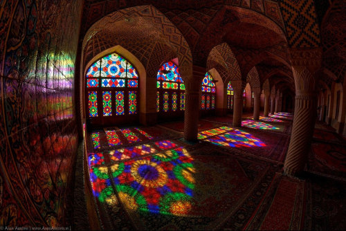 Nasir ol-Molk mosquee