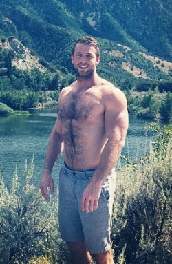 hairychestg:  .HairyChestG   