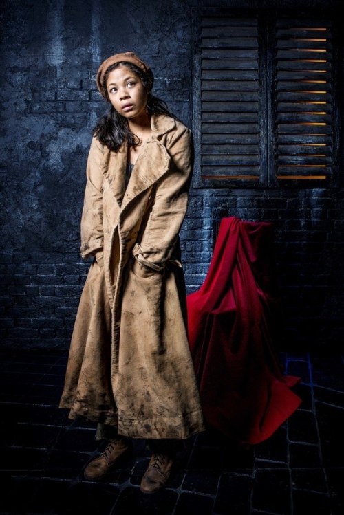 oscanisaac:Eva Noblezada stars as Eponine in the West End production of Les Mis at the Queen’s Theat