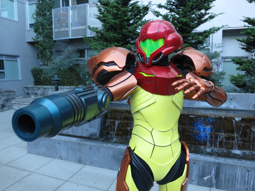 “ 3D Printed Samus Aran “Varia Suit” by Chelsea Mills / Blog
This perfect “Varia Suit” cosplay project took two years to design and build so check out the detailed creation thread HERE. You can also download the files you need to build your own,...