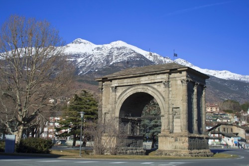 italian-landscapes:Arco di Augusto (Augustus’ Arch), Aosta-Aoste, ItalyThis Roman Arch dates back to