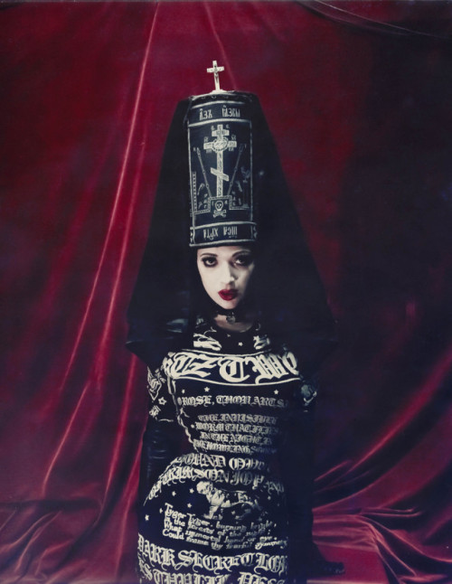 ghoulnextdoor:Izaskun Gonzalez​ – Karina Akopyan​ • Dark Beauty