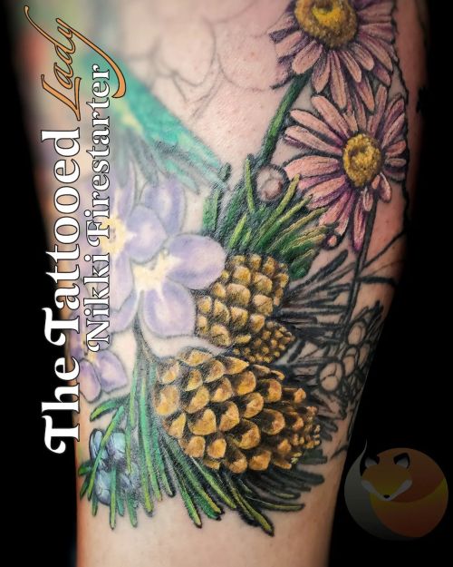 Fresh color in this leg sleeve addition I’ve been working on. The purple forget-me-not style f