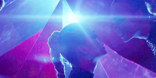 dailytvfilmgifs:Beauty isn’t everything, it’s the only thing.THE NEON DEMON (2016)dir. Nicolas Winding Refn