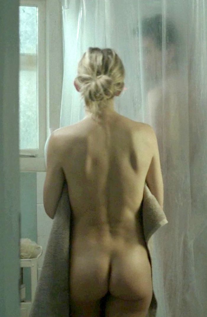gotcelebsnaked:  Kate Hudson - nude in &lsquo;Good People&rsquo; (2014) 