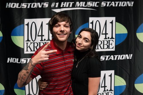@halfmoonlouis love you endlessly @Louis_Tomlinson  ‘WALLS’ OUT JANUARY 31ST!!!