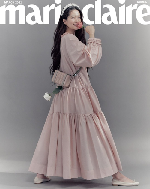 shesnake: Kim Taeri for Marie Claire Korea, March 2021