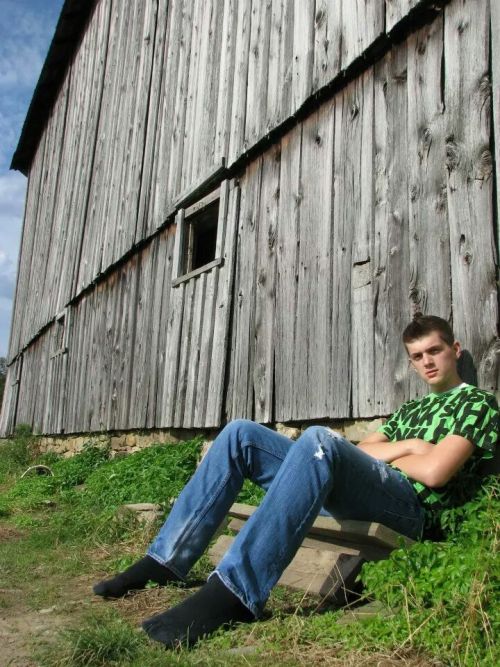 sockjersey:  barn boy 