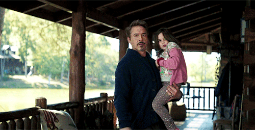captainpoe:Happy Fathers Day Tony Stark!