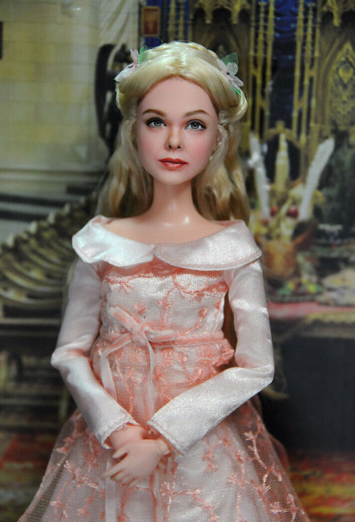 Next up it&rsquo;s #Aurora #ElleFanning from Maleficent: Mistress of Evil on ebay.com/us