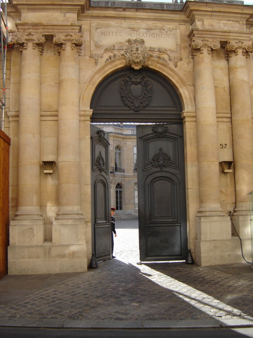 Jean Courtonne. Hôtel de Matignon. 1722-1724. Paris, France.