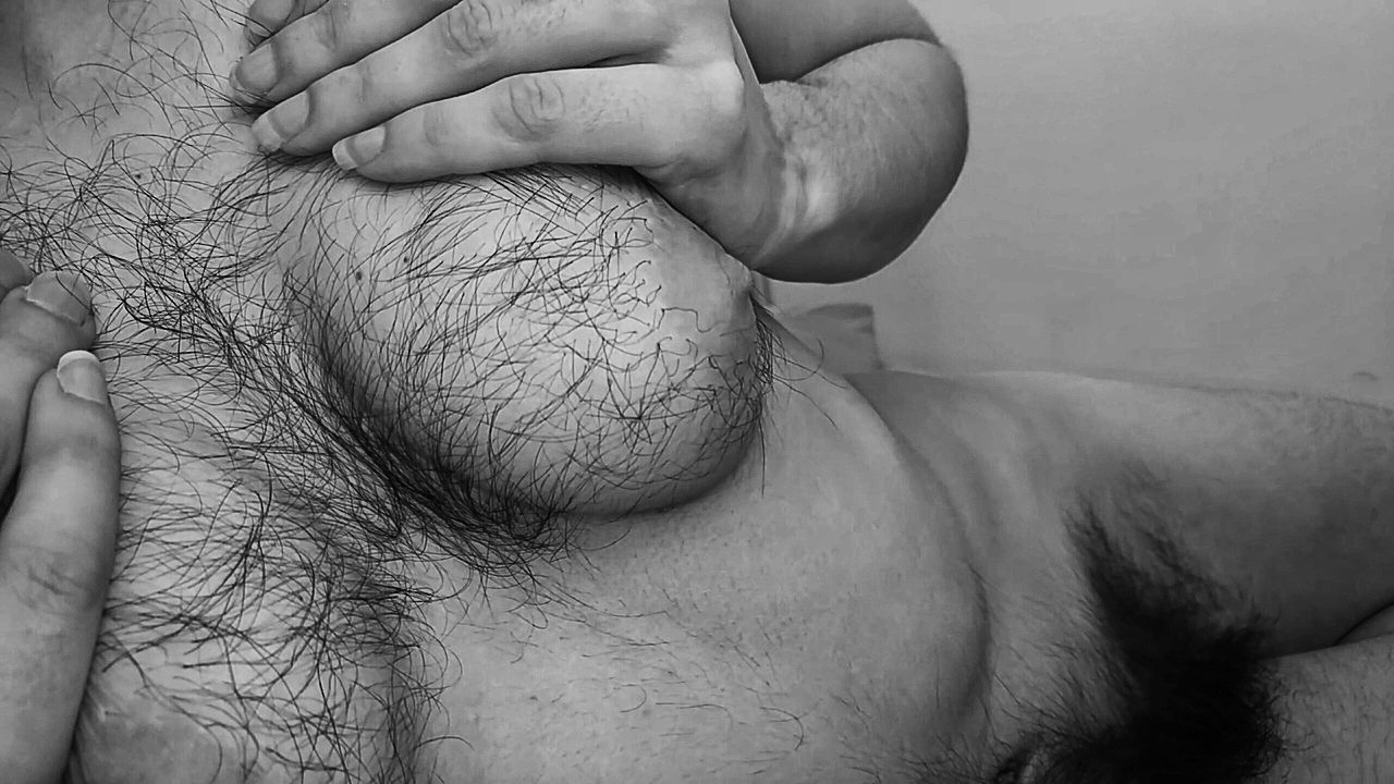 jalker1967:yebowski:good Hairy nightLoads of hair everywhere 