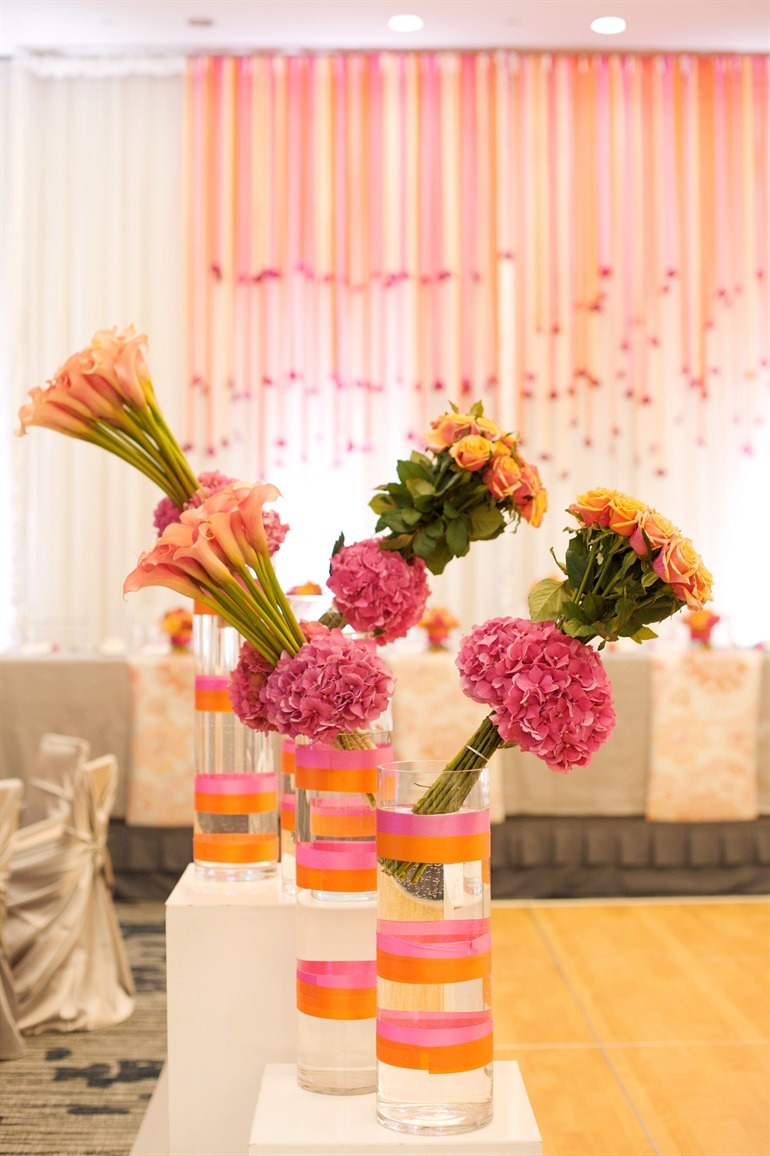 beautifulsouthasianbrides:  Images by:Gucio Photography Decorator: Evan Orion @ Flowerz
