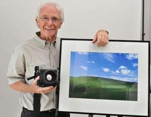 sixpenceee:Do you remember this picture? That’s the man who took it. His name is  Chuck O'Rear. The bottom picture shows the location (in Sonoma, California) back in 2006. Here is the google street view version. 