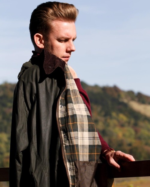 On the fence for October&hellip; . . . #barbour #barbourpeople #menswear #mensstyle #mensfashion