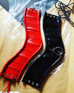 rubberdollemmalee:  New neck corsets for