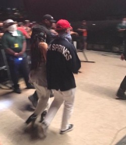 arianagrandeupdatesx:  April 23: Ariana Grande &amp; Mac Miller at Coachella.