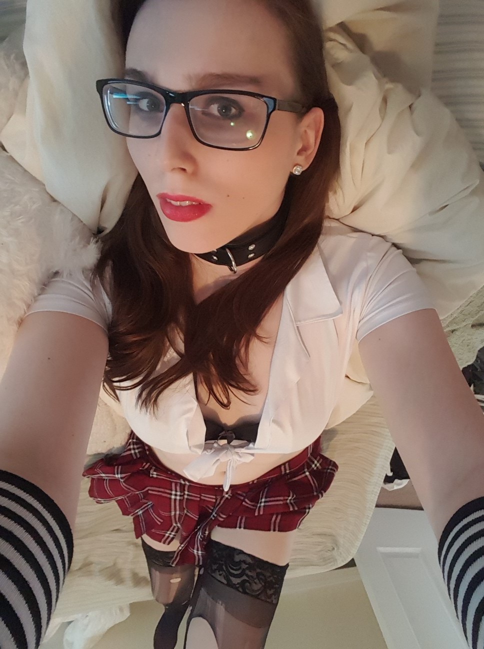 lil-uni:  Come ditch class with me cutie &lt;3