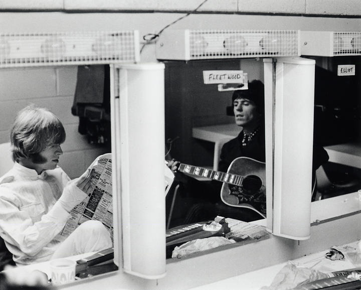 itstheglimmertwins: Brian Jones and Keith Richards.