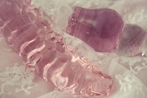 georgiagracegibson:  Glass and lace study, 2014 (ft. icicles and ns novelty pieces)  