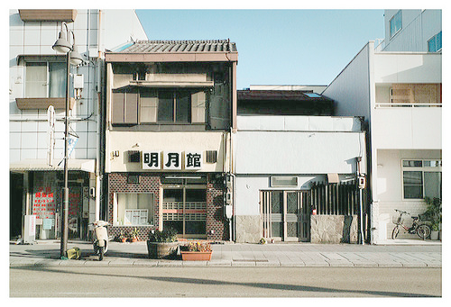 tokyoghosts:  DSCF1327-Edit by Masumi M on Flickr.               