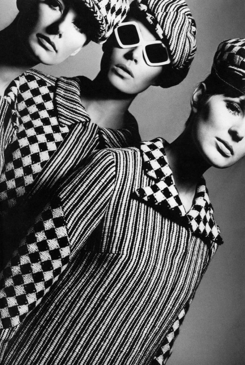 thecarnabetianarmy:  “Coordinating tweed suits by Maurice Attwood for Reldan-Digby Morton. Photo Norman Eales at Vogue Studio, London, April 1966” - skorver1