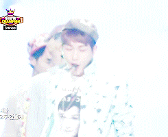 sxnflxwxr:  Make me choose- SHINee or EXO? ↳ asked by keys-butt♥ 