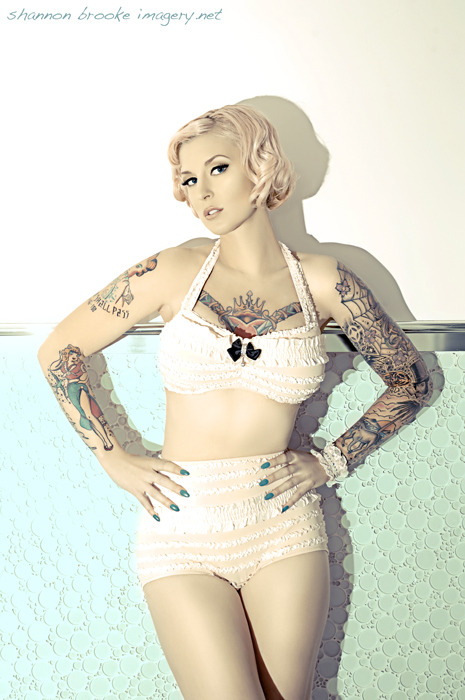 HOT Tattooed girls