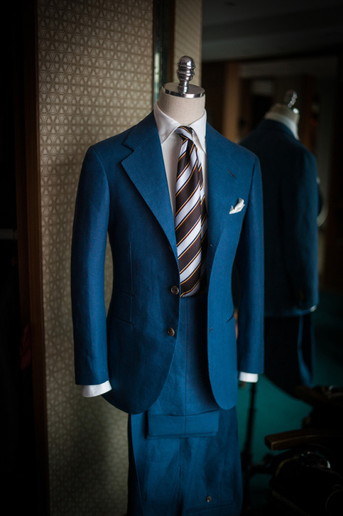 bntailor: Blue irish linen SB bespoke suit