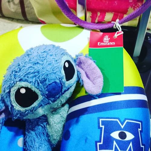 #stitch #travels #emirates #neckpillow #monstersinc #mikewazowski #colorful (at 桃園國際機場 Taoyuan Inter