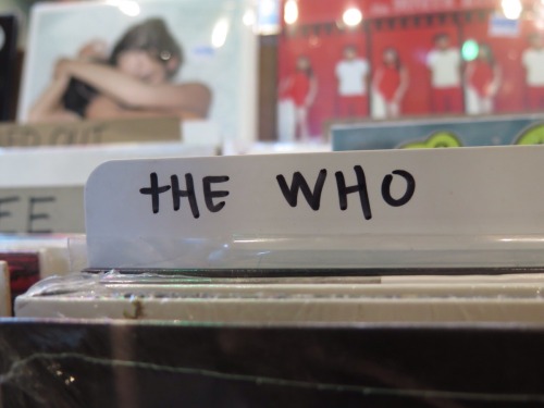 loveslouie:  who are you? 
