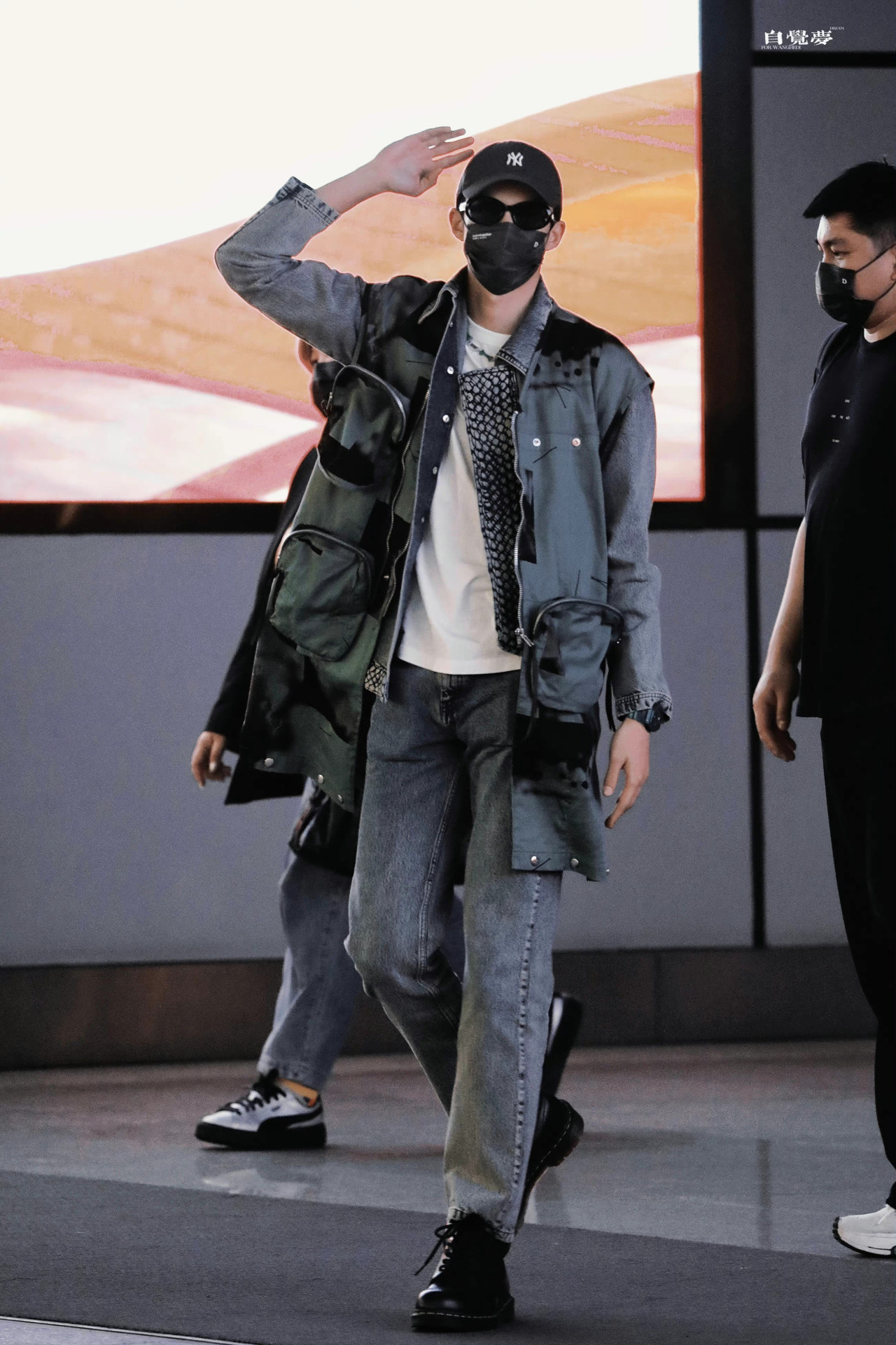 Airport Fashion — Dylan Wang - September 26th 2022