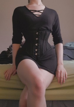 ninathompson:More waist training :)