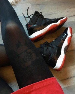 tights-details.tumblr.com post 171992243823