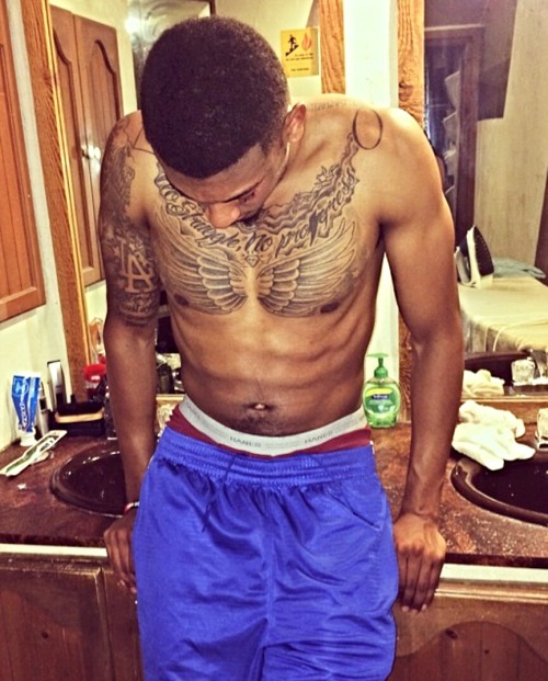 hottiesofthiscentury:  would this be considered a thirst trap?? idc he can still get it!!!  http://hottiesofthiscentury.tumblr.com
