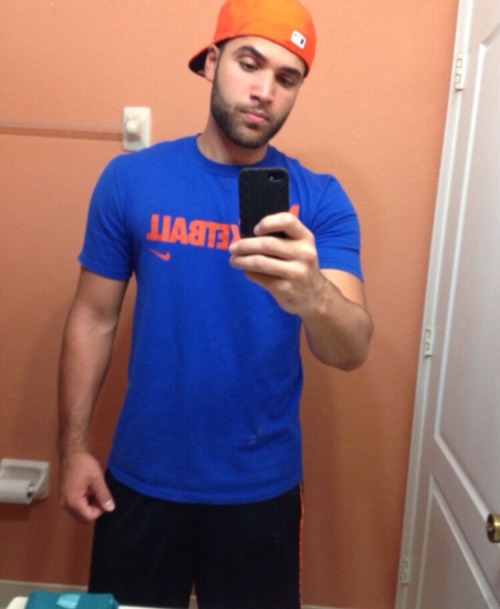 exclusivekiks:  **EXCLUSIVE** Hot Latino from Florida  