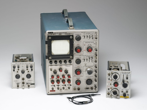  Tektronix // Cathode Ray Oscilloscopes // Island of Guernsey (!!) 1960svia