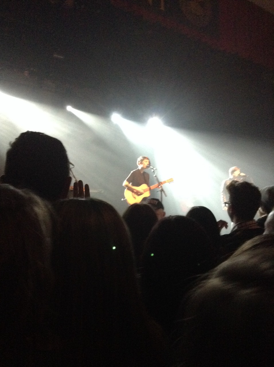 More Tegan and Sara pics They are so prettyyyy