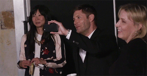 unbrokenj2: Jensen fangirling on his boy and filming everything jared does ;)